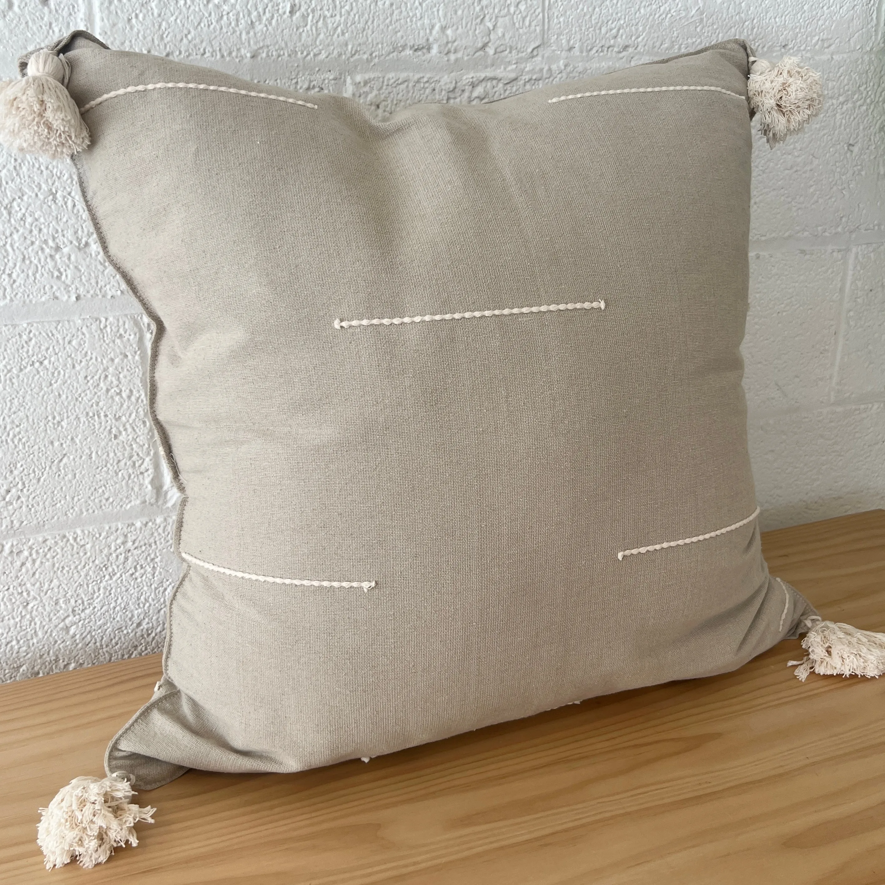 XL Cotton Tassel Pillow № 4