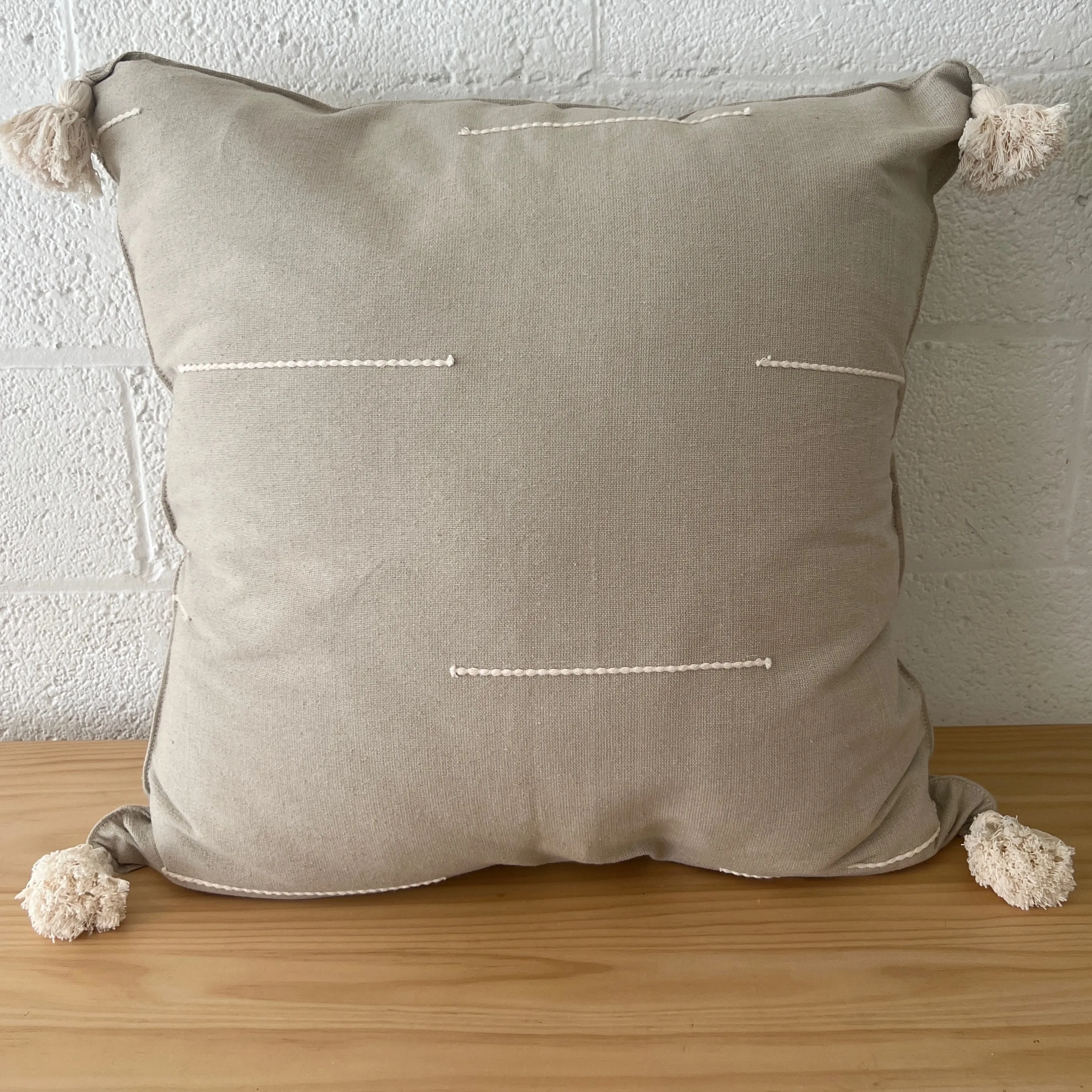 XL Cotton Tassel Pillow № 4