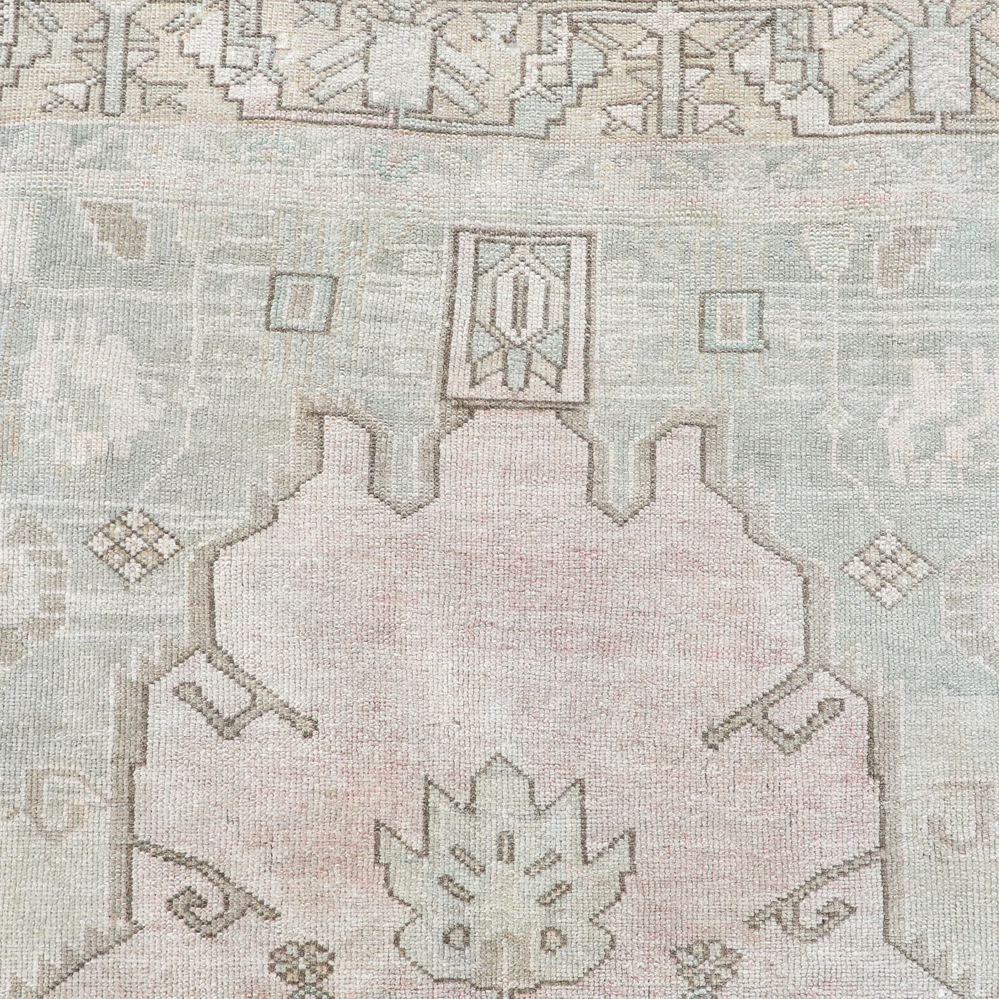 Z112 Handwoven Vintage Rug 3x9’5