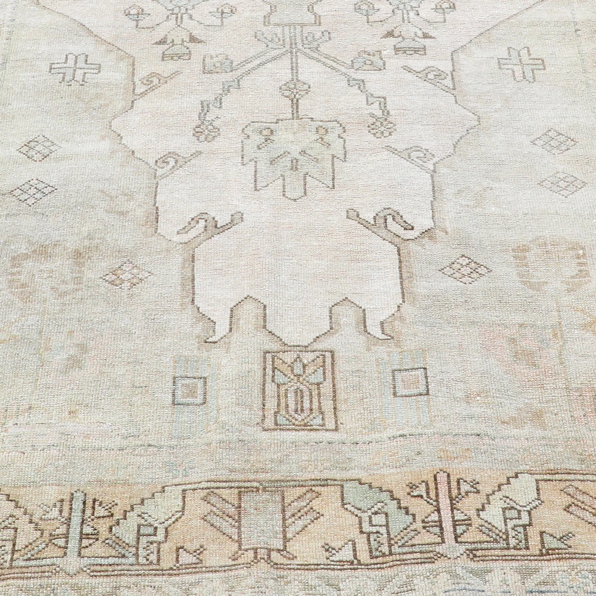 Z112 Handwoven Vintage Rug 3x9’5