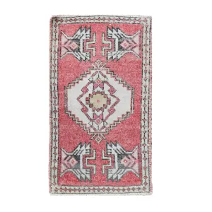 ZM153 Handwoven Vintage Rug 1’11x3’4
