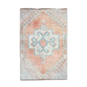 ZM282 Handwoven Vintage Rug 1’11x2'10